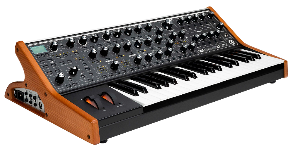 Moog Subsequent37