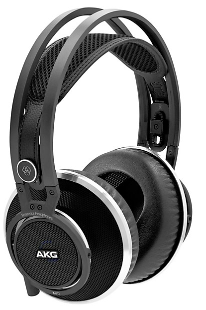AKG K-812